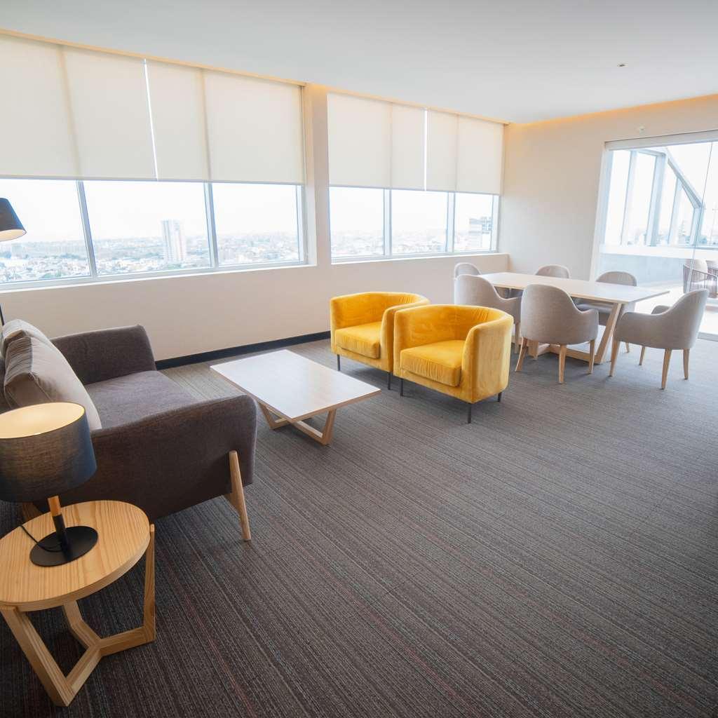 מלון Encalada Doubletree By Hilton Trujillo חדר תמונה