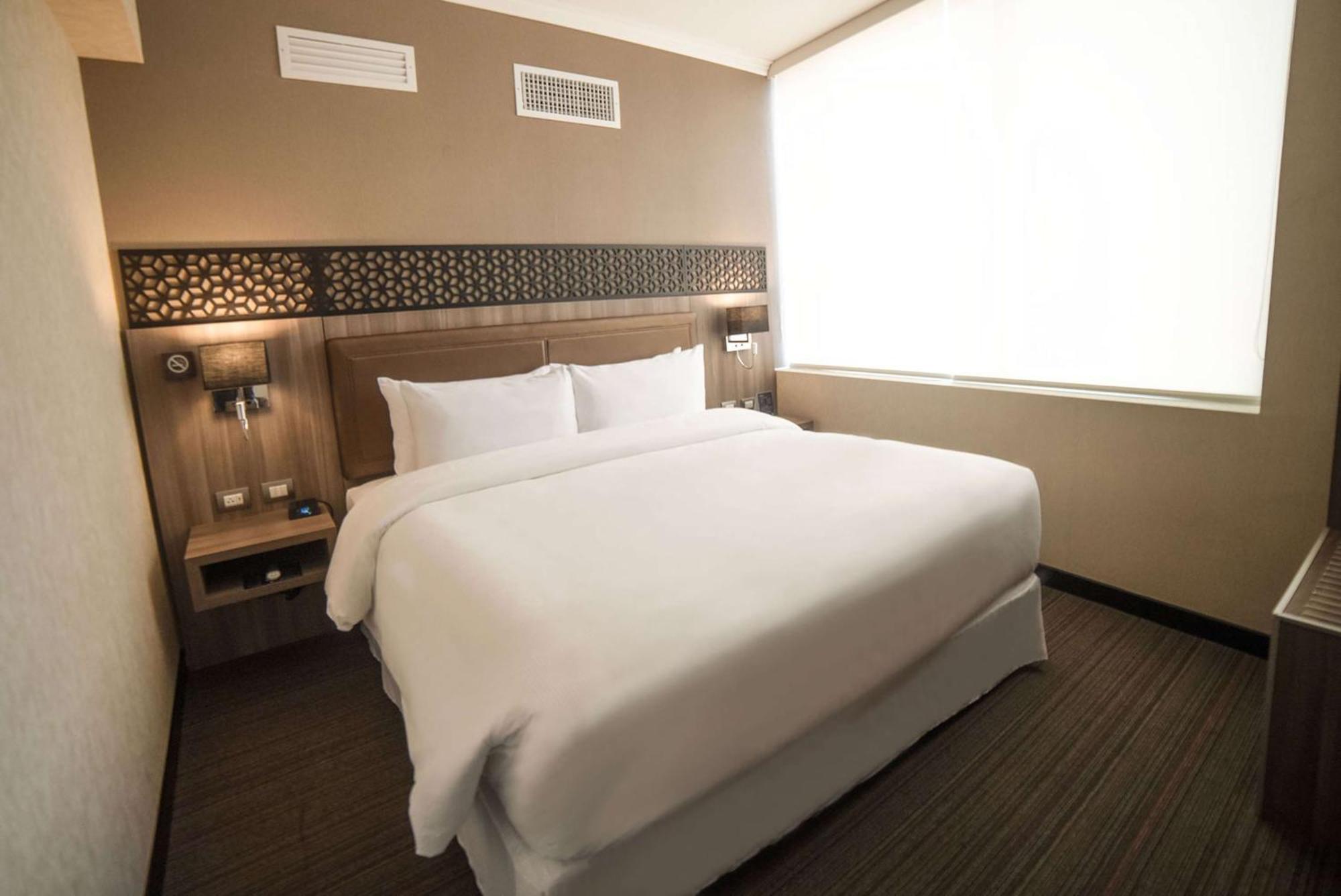 מלון Encalada Doubletree By Hilton Trujillo מראה חיצוני תמונה