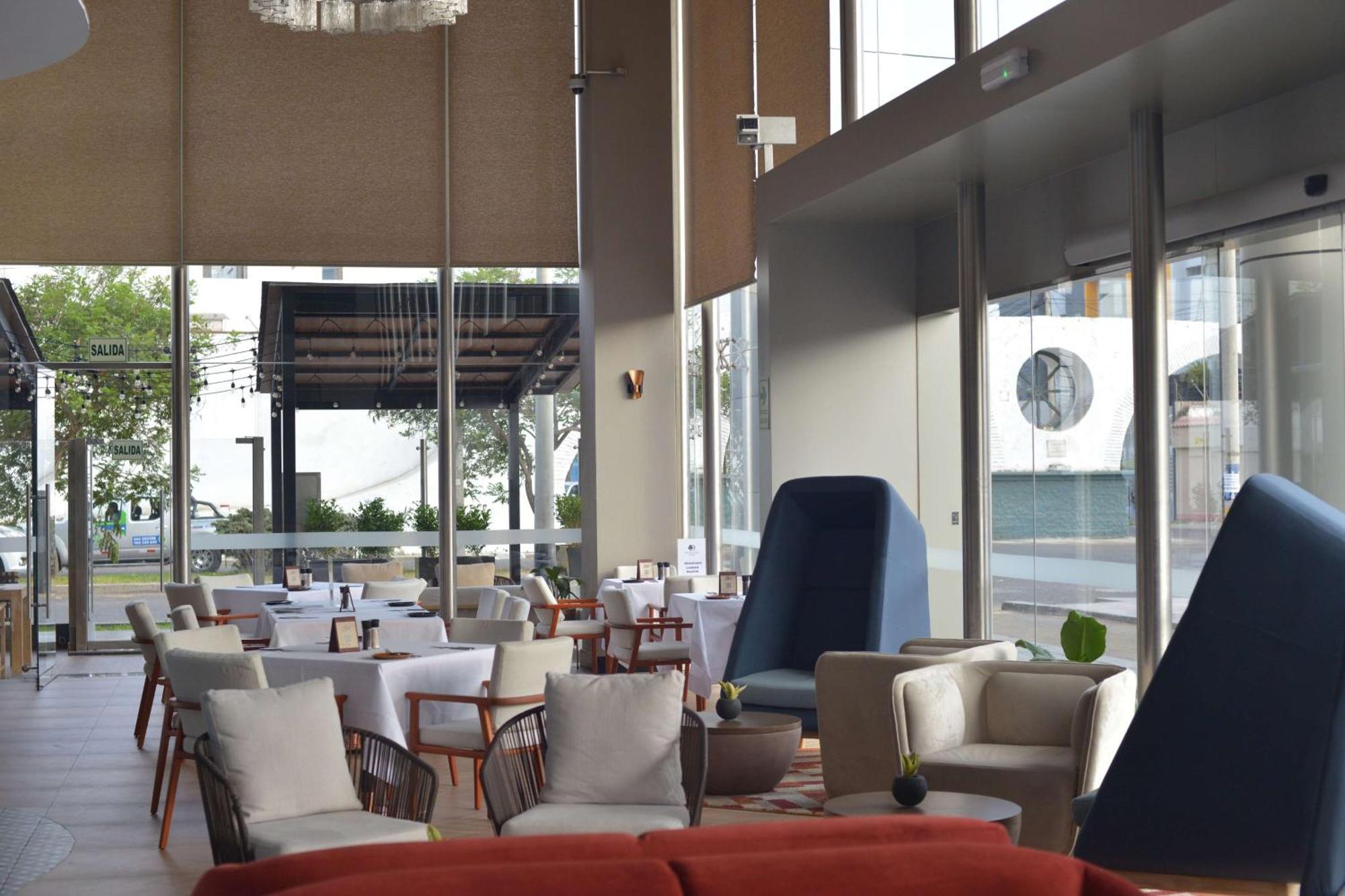 מלון Encalada Doubletree By Hilton Trujillo מראה חיצוני תמונה